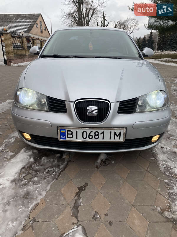 Седан SEAT Cordoba 2007 в Полтаві