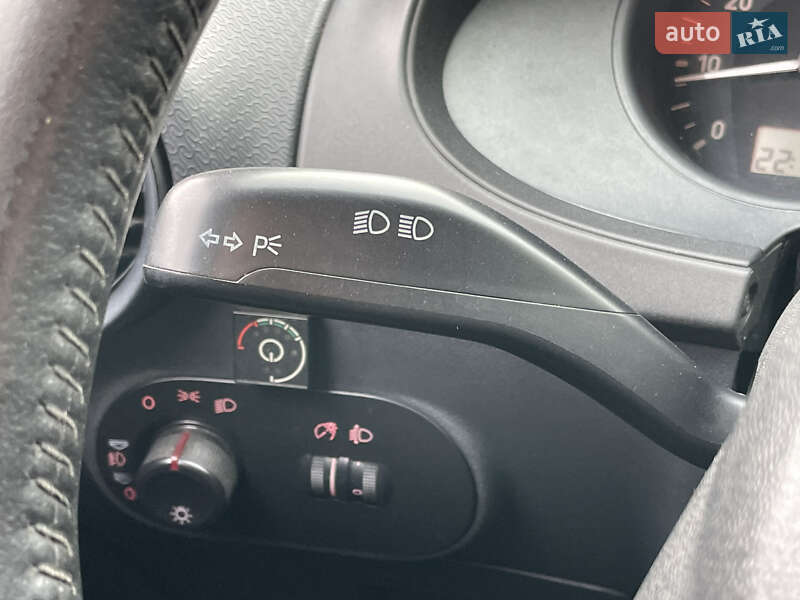 Седан SEAT Cordoba 2008 в Києві фото 17 Седан SEAT Cordoba 2008 в Києві