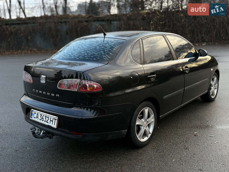 Седан SEAT Cordoba 2007 в Днепре