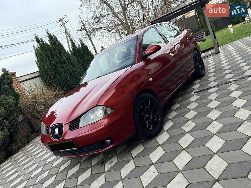 Седан SEAT Cordoba 2008 в Києві