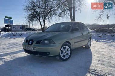 Седан SEAT Cordoba 2006 в Кам'янець-Подільському