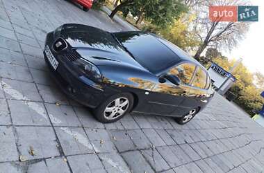 Седан SEAT Cordoba 2007 в Запорожье