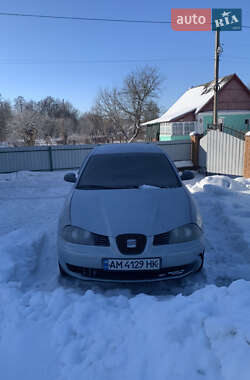 Седан SEAT Cordoba 2006 в Хорошеве