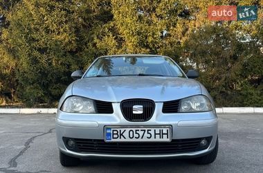 Седан SEAT Cordoba 2009 в Рівному