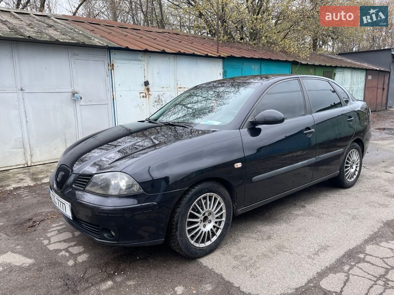 Седан SEAT Cordoba 2007 в Киеве