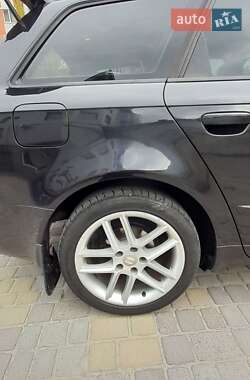 Универсал SEAT Exeo ST 2009 в 