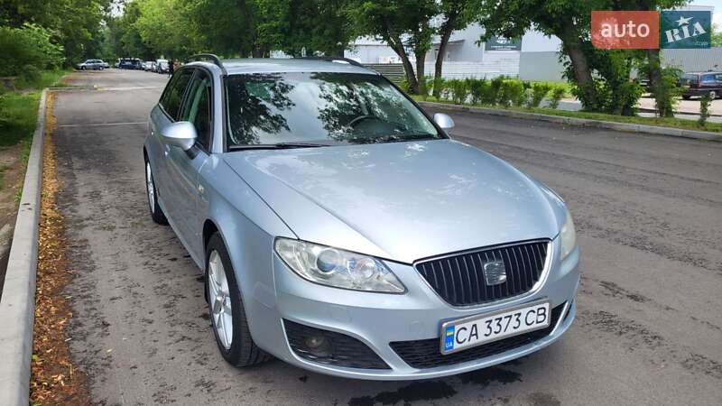 Універсал SEAT Exeo ST 2010 в 