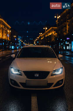 Універсал SEAT Exeo ST 2013 в Звягелі