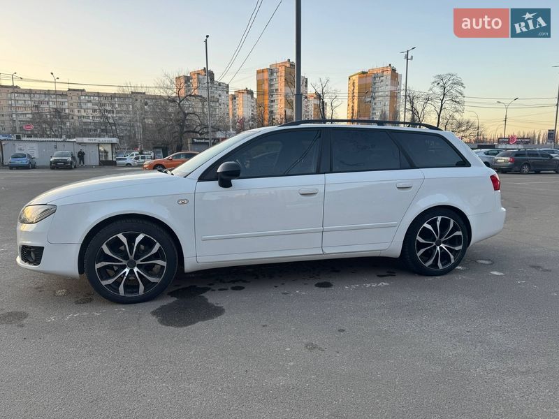 Универсал SEAT Exeo ST 2012 в Киеве