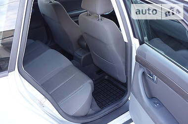 Универсал SEAT Exeo 2012 в 