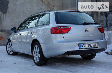 Универсал SEAT Exeo 2012 в 