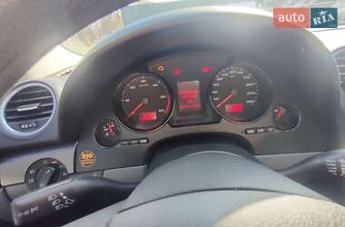Седан SEAT Exeo 2011 в Умани