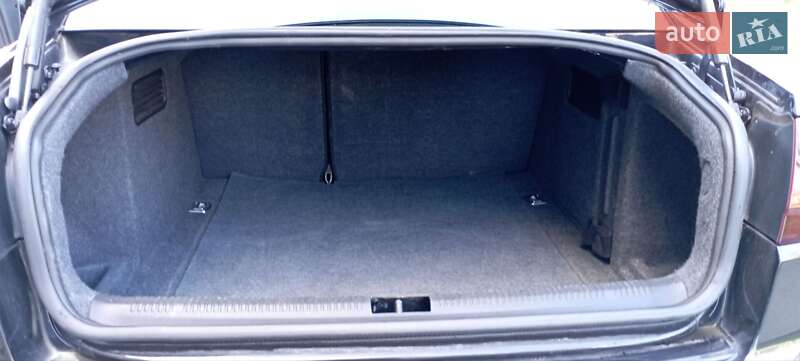 Седан SEAT Exeo 2009 в Луцке