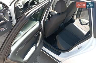 Седан SEAT Exeo 2011 в 