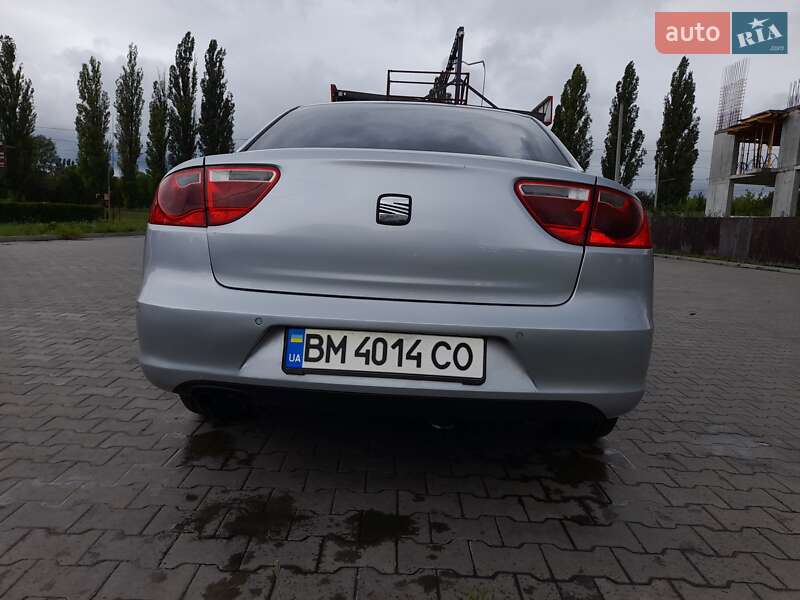 Седан SEAT Exeo 2011 в Сумах