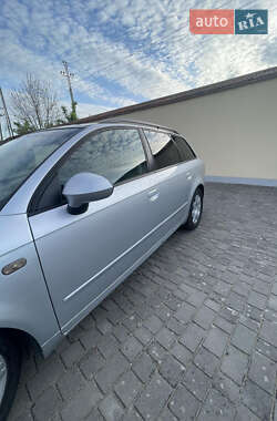 Универсал SEAT Exeo 2010 в 