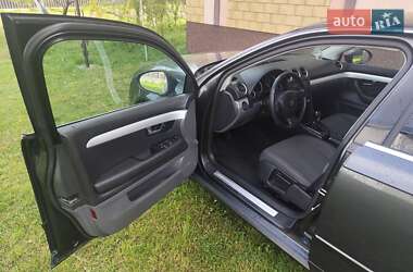 Седан SEAT Exeo 2011 в 