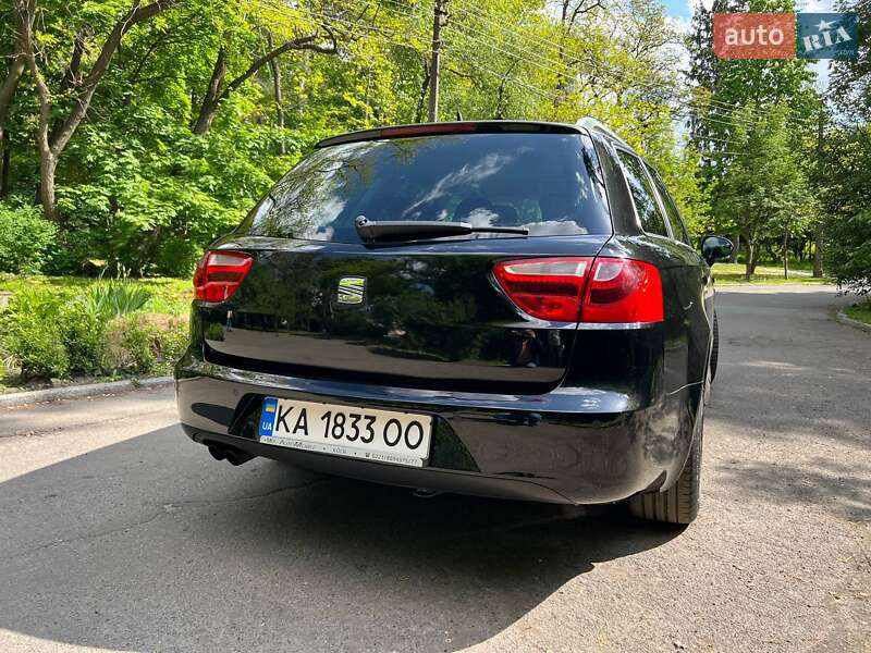 Универсал SEAT Exeo 2012 в Киеве