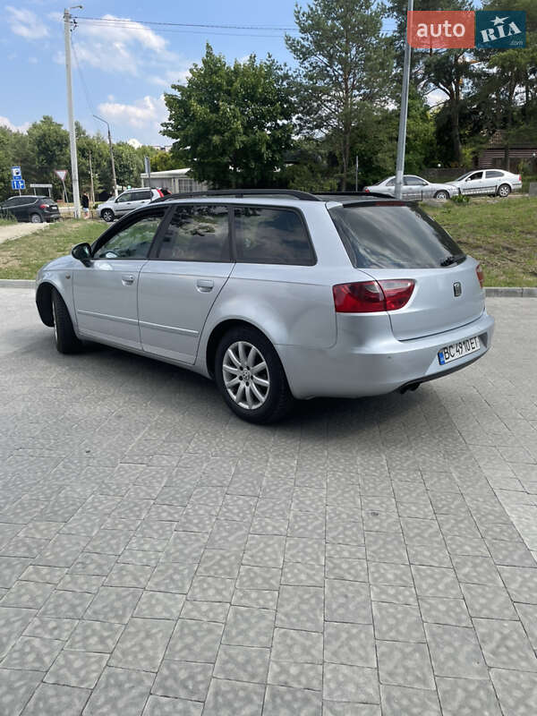 Универсал SEAT Exeo 2010 в Новояворовске