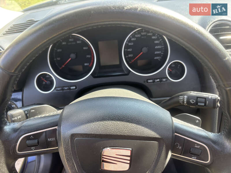 Универсал SEAT Exeo 2010 в Лубнах фото 41 Универсал SEAT Exeo 2010 в Лубнах