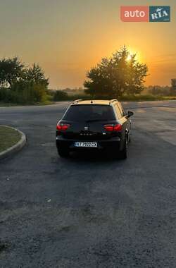 Универсал SEAT Exeo 2012 в 
