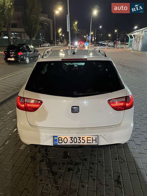 Универсал SEAT Exeo 2011 в Киеве