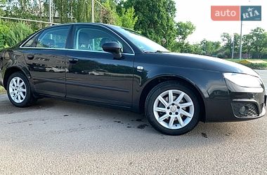 Седан SEAT Exeo 2011 в Харкові