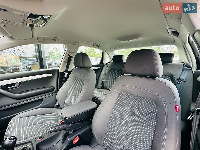 Седан SEAT Exeo 2011 в Харькове