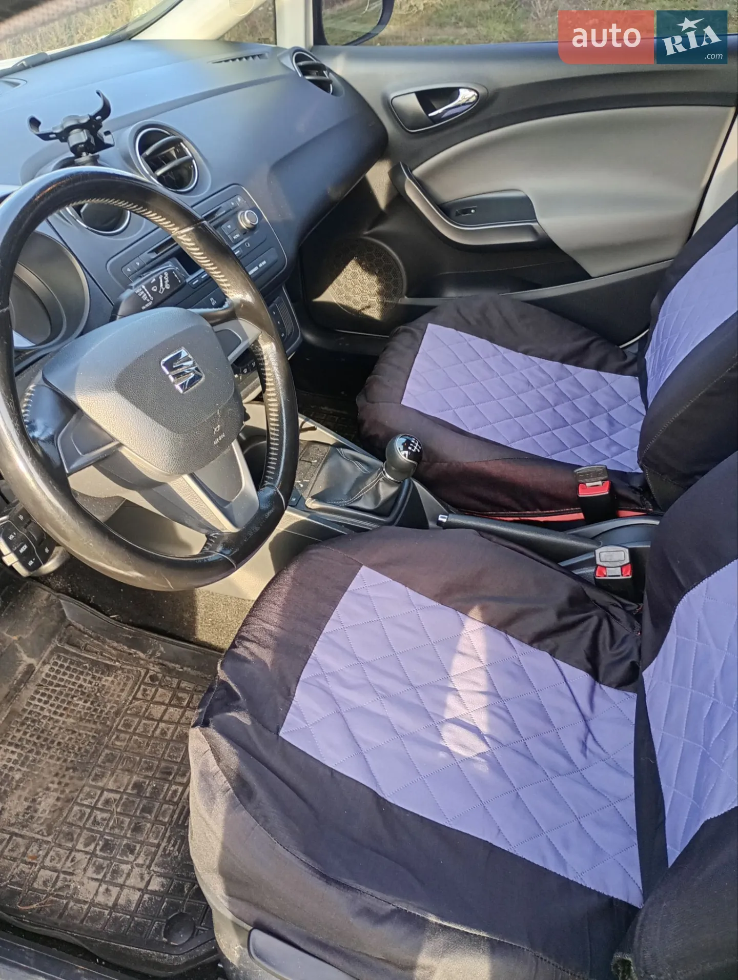 2014 SEAT Ibiza - мініатюра 13