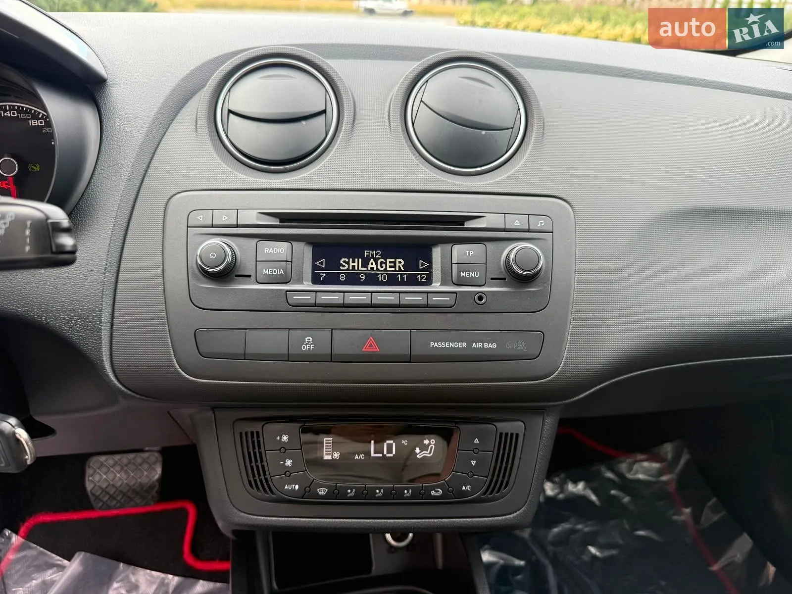 2014 SEAT Ibiza - мініатюра 25