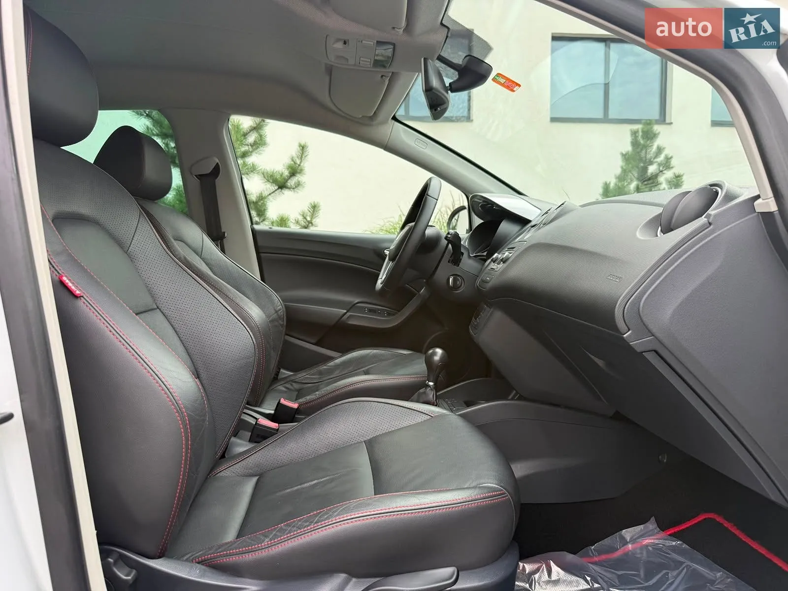 2014 SEAT Ibiza - мініатюра 31