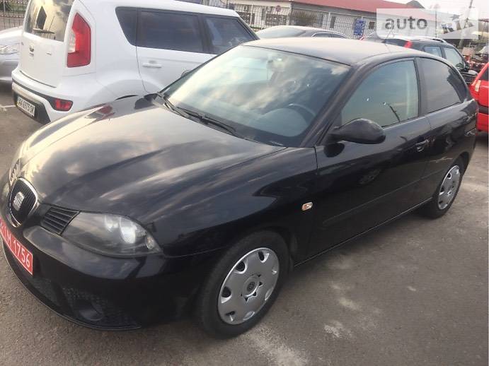 SEAT Ibiza 2008 года