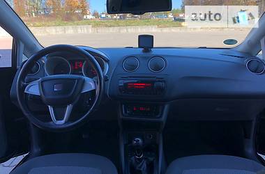 Седан SEAT Ibiza 2011 в Ивано-Франковске