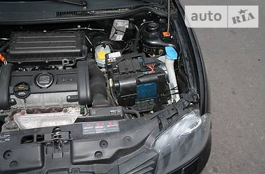 Хэтчбек SEAT Ibiza 2008 в 