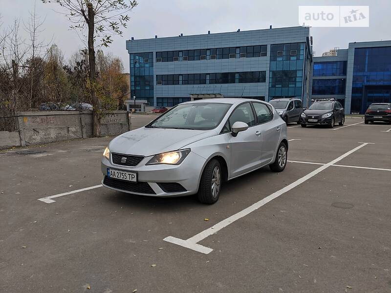 Хэтчбек SEAT Ibiza 2015 в Киеве