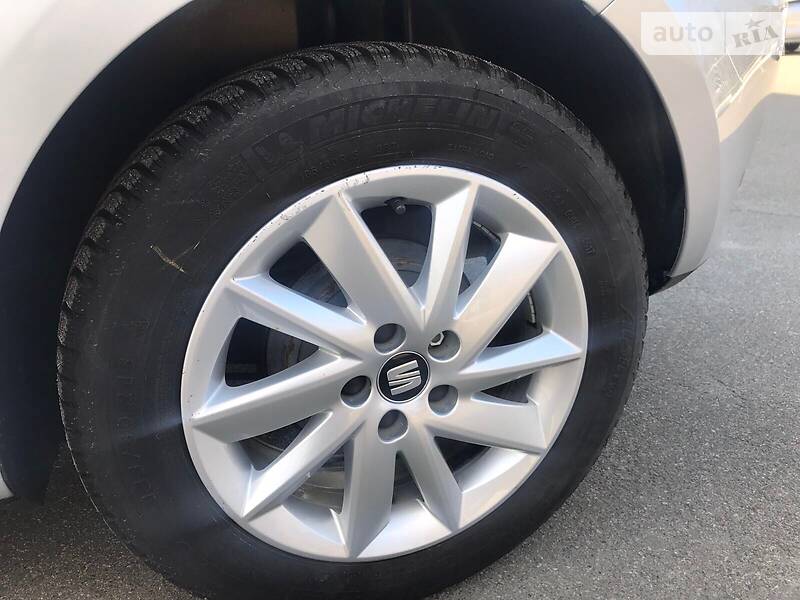 Хетчбек SEAT Ibiza 2015 в Києві фото 15 Хетчбек SEAT Ibiza 2015 в Києві