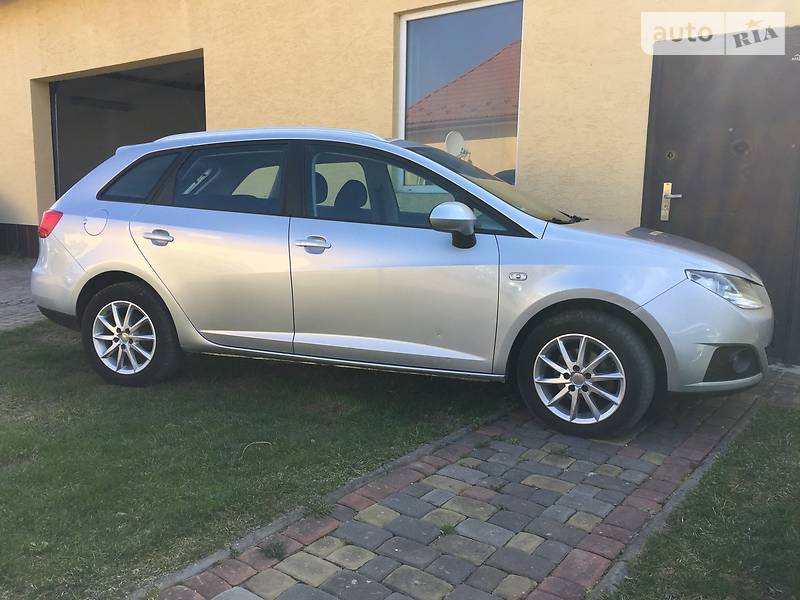 Хетчбек SEAT Ibiza 2011 в Стрию
