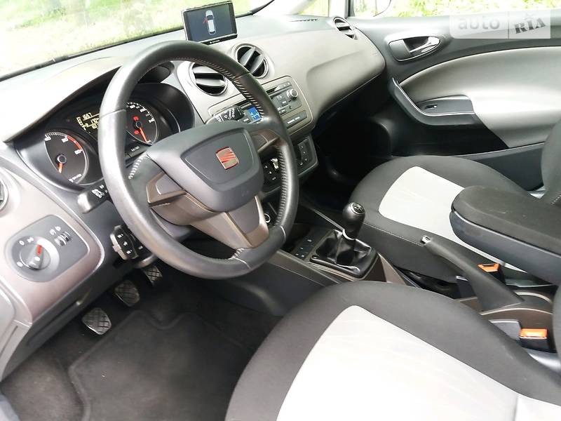 Універсал SEAT Ibiza 2013 в Чернівцях