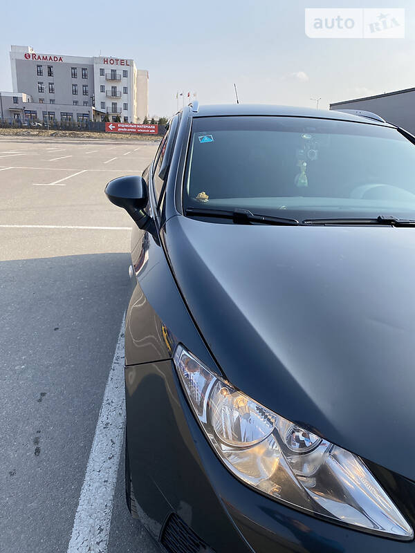 Универсал SEAT Ibiza 2010 в Львове фото 7 Универсал SEAT Ibiza 2010 в Львове