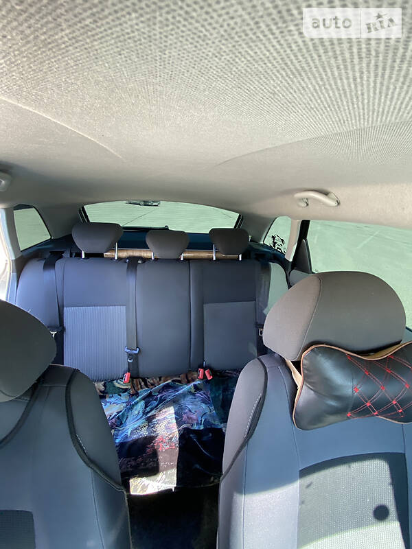 Универсал SEAT Ibiza 2010 в Львове фото 13 Универсал SEAT Ibiza 2010 в Львове