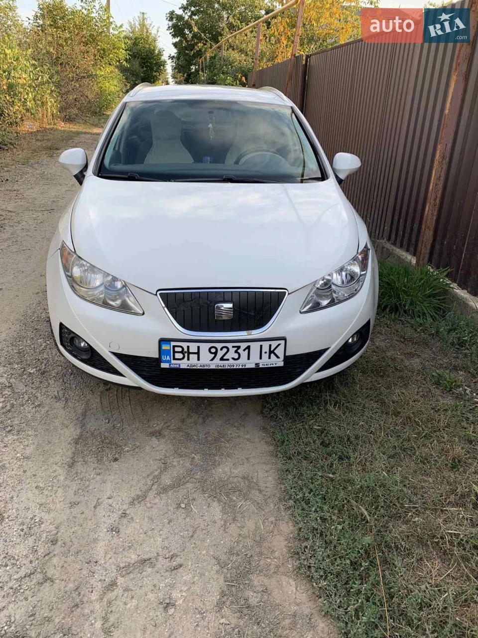 2011 SEAT Ibiza - мініатюра 3