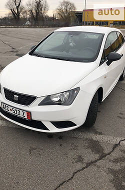 Хэтчбек SEAT Ibiza 2012 в Черновцах