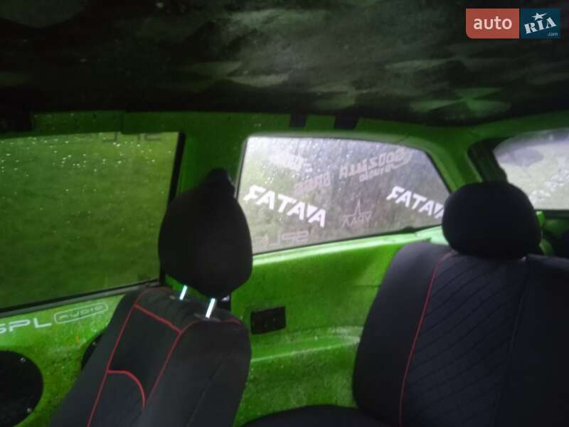 Хетчбек SEAT Ibiza 1994 в Чернівцях