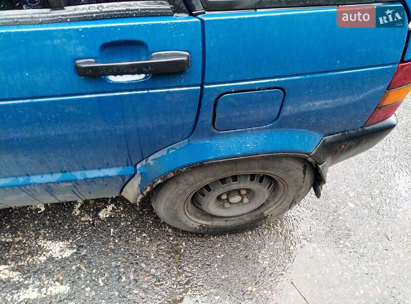 Хетчбек SEAT Ibiza 1988 в Черкасах