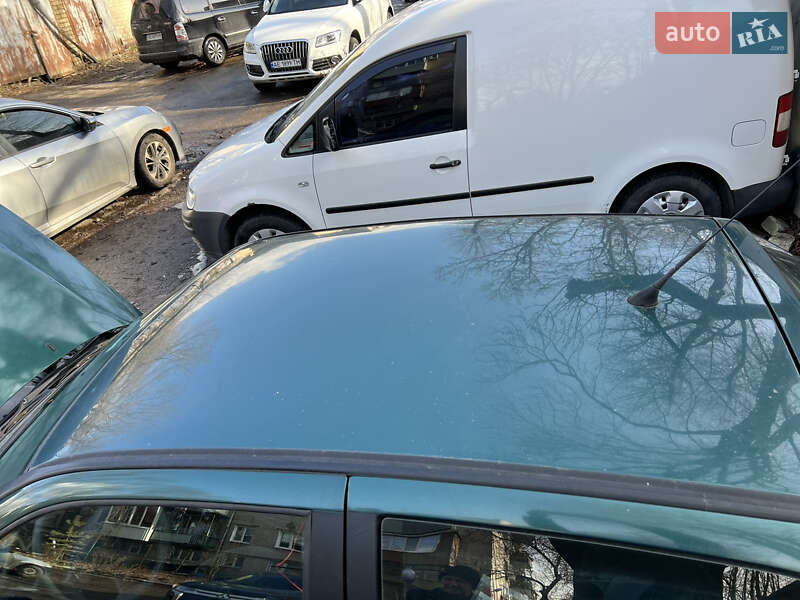 Хетчбек SEAT Ibiza 1999 в Дніпрі