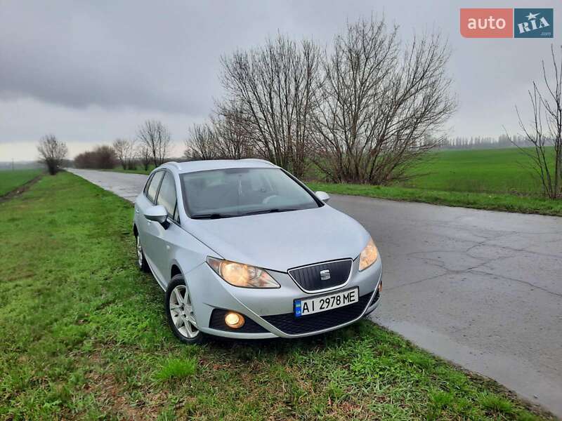 Универсал SEAT Ibiza 2011 в Хороле фото 2 Универсал SEAT Ibiza 2011 в Хороле
