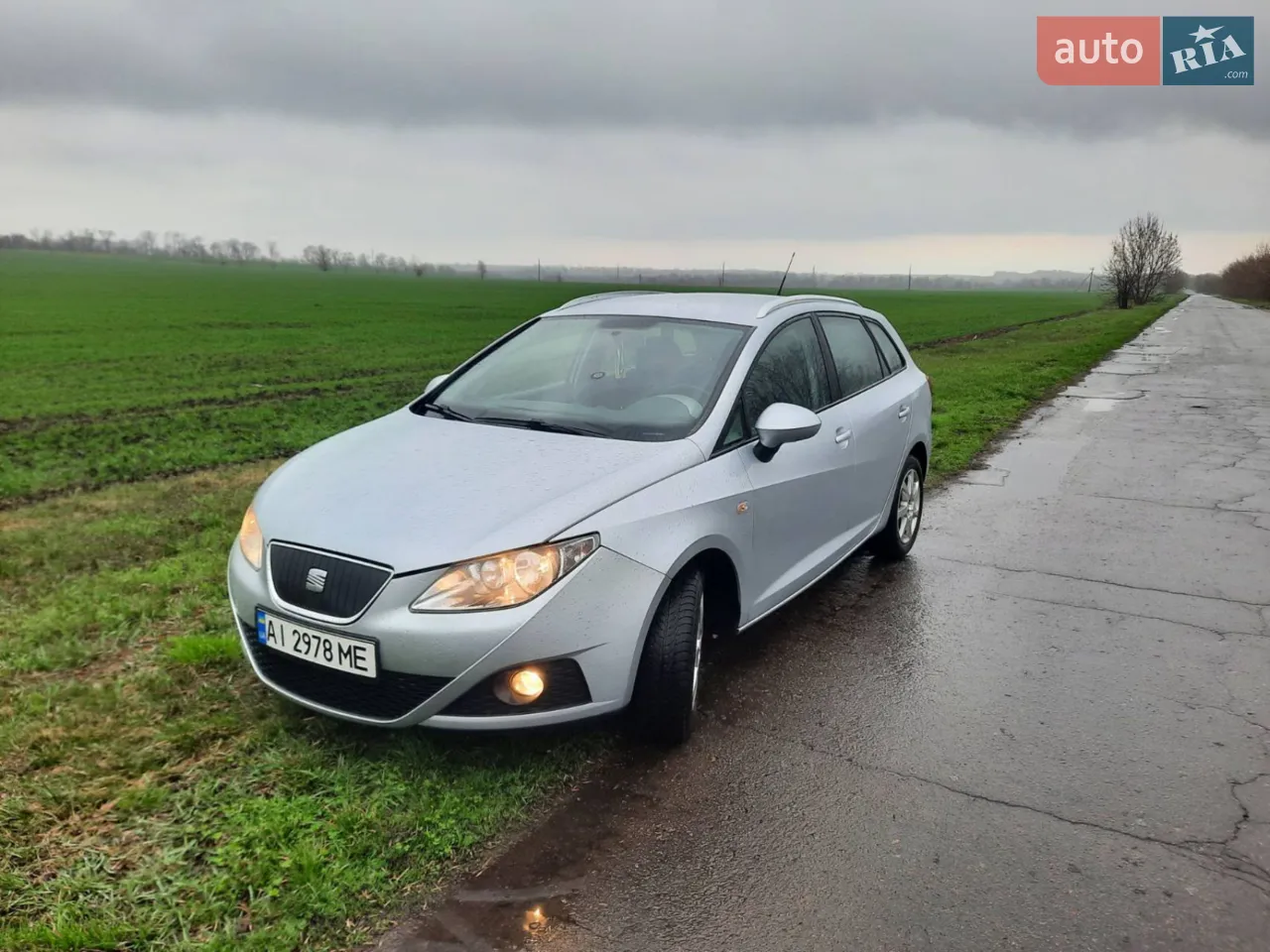 2010 SEAT Ibiza - мініатюра 16