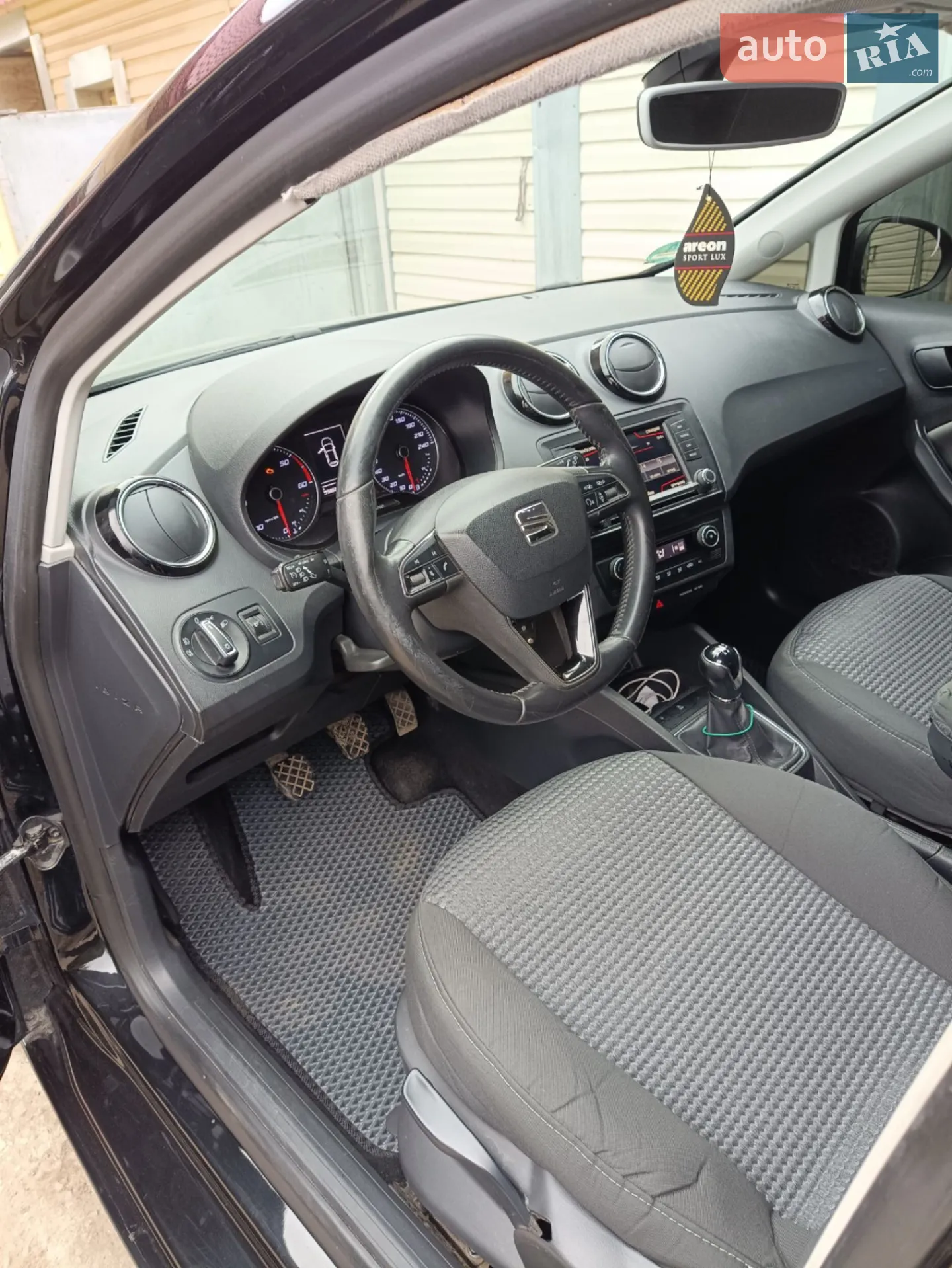2015 SEAT Ibiza - мініатюра 32
