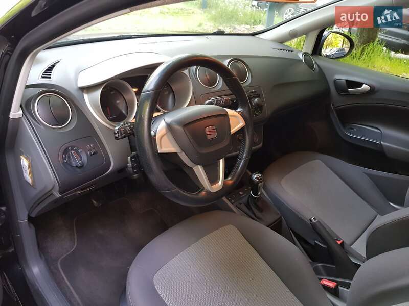 Універсал SEAT Ibiza 2010 в Дніпрі фото 7 Універсал SEAT Ibiza 2010 в Дніпрі