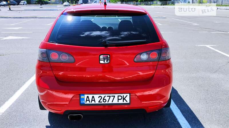 Хэтчбек SEAT Ibiza 2007 в Киеве